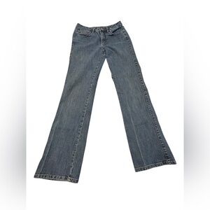 Aura by Wrangler Women’s Bootcut‎ Jeans 4Avg
